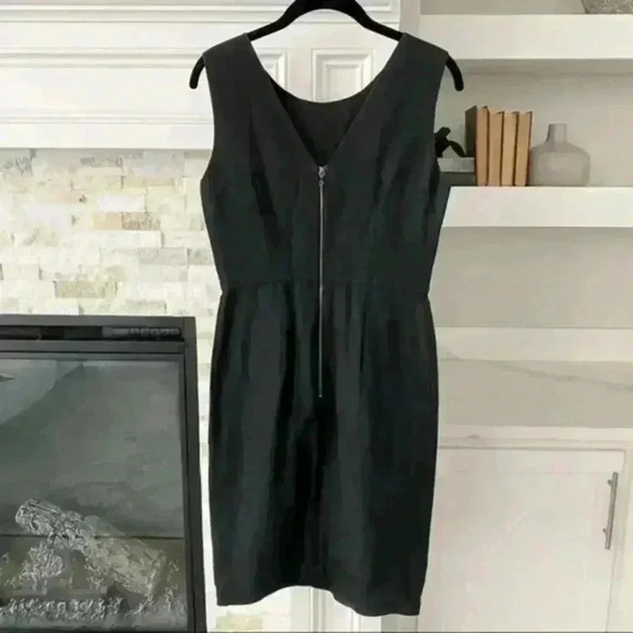 Willow Linen Black Dress - Picture 2 of 5